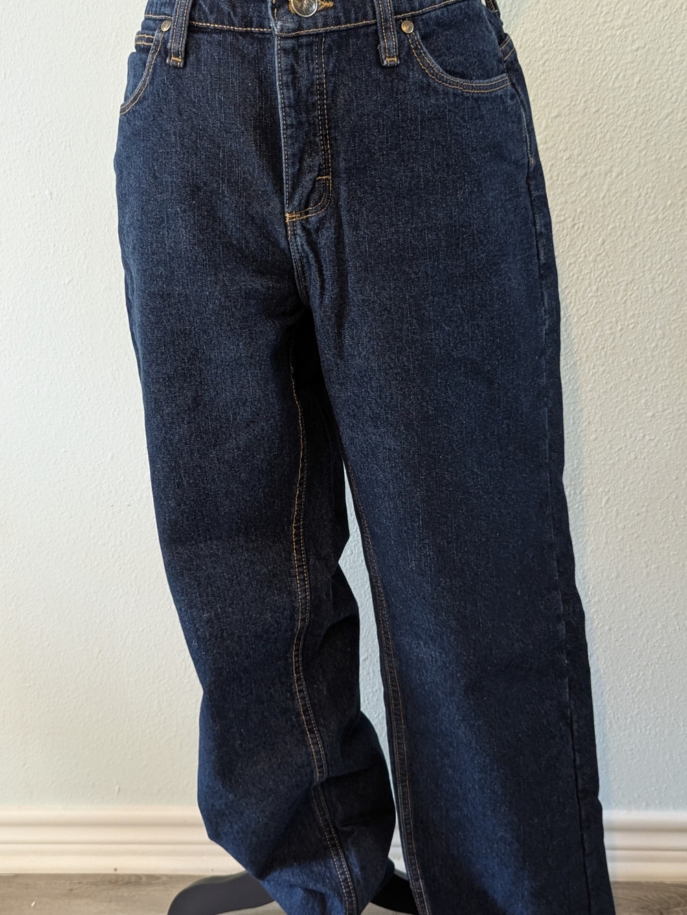 Cabela's Women's Relaxed Fit Fannel Lined Dark Blue Jeans